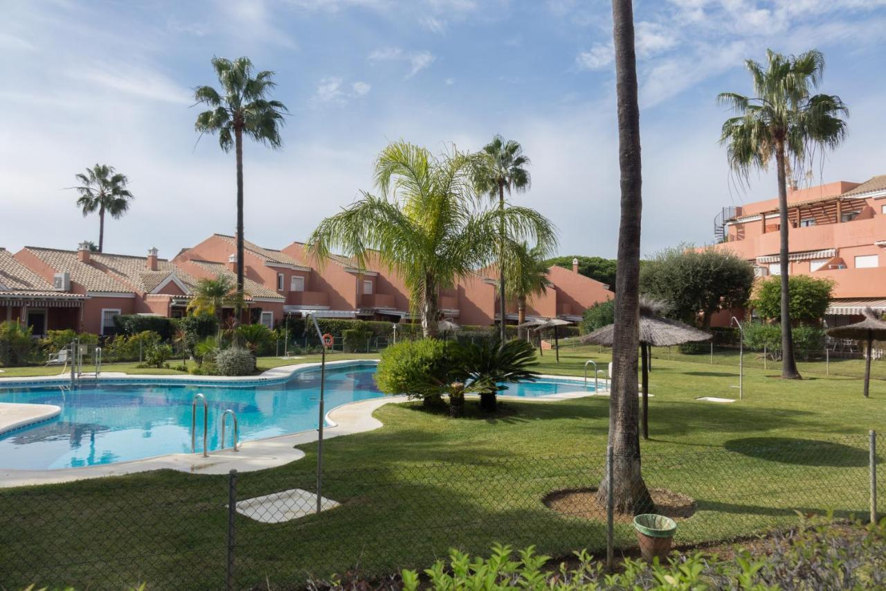 Apartamento Pink Mariposas Chiclana de la Frontera Extérieur photo